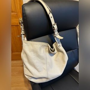 TIGNANELLO Leather Hobo Bag - Cream/light tan color